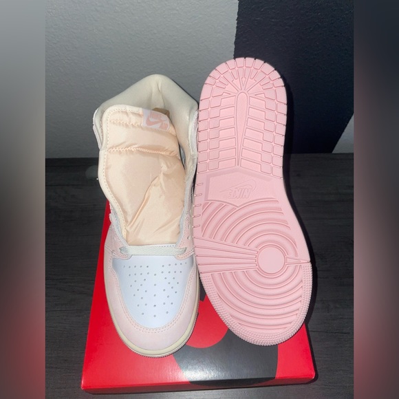 Air Jordan 1 Retro High OG /Women’s Shoes Size 6.5/M5 Color White/Sail - Picture 5 of 5